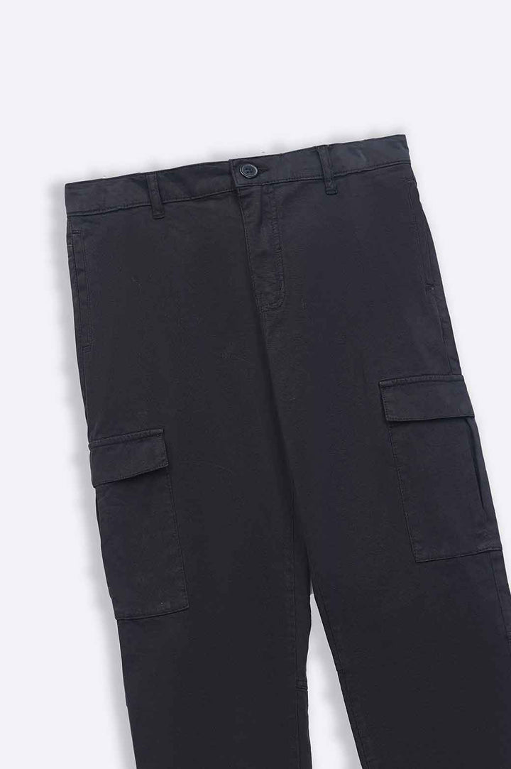 BLACK CARGO PANTS