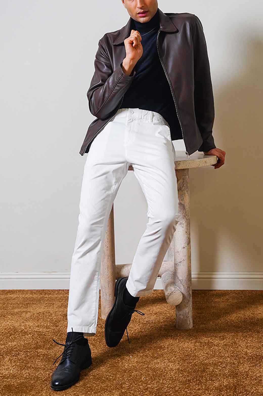 WHITE EASY CHINO PANTS