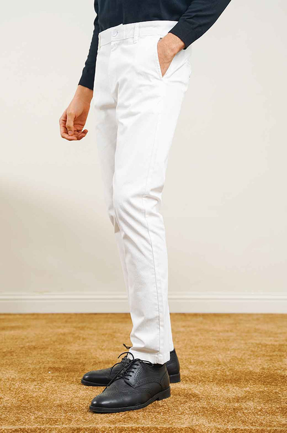 WHITE EASY CHINO PANTS