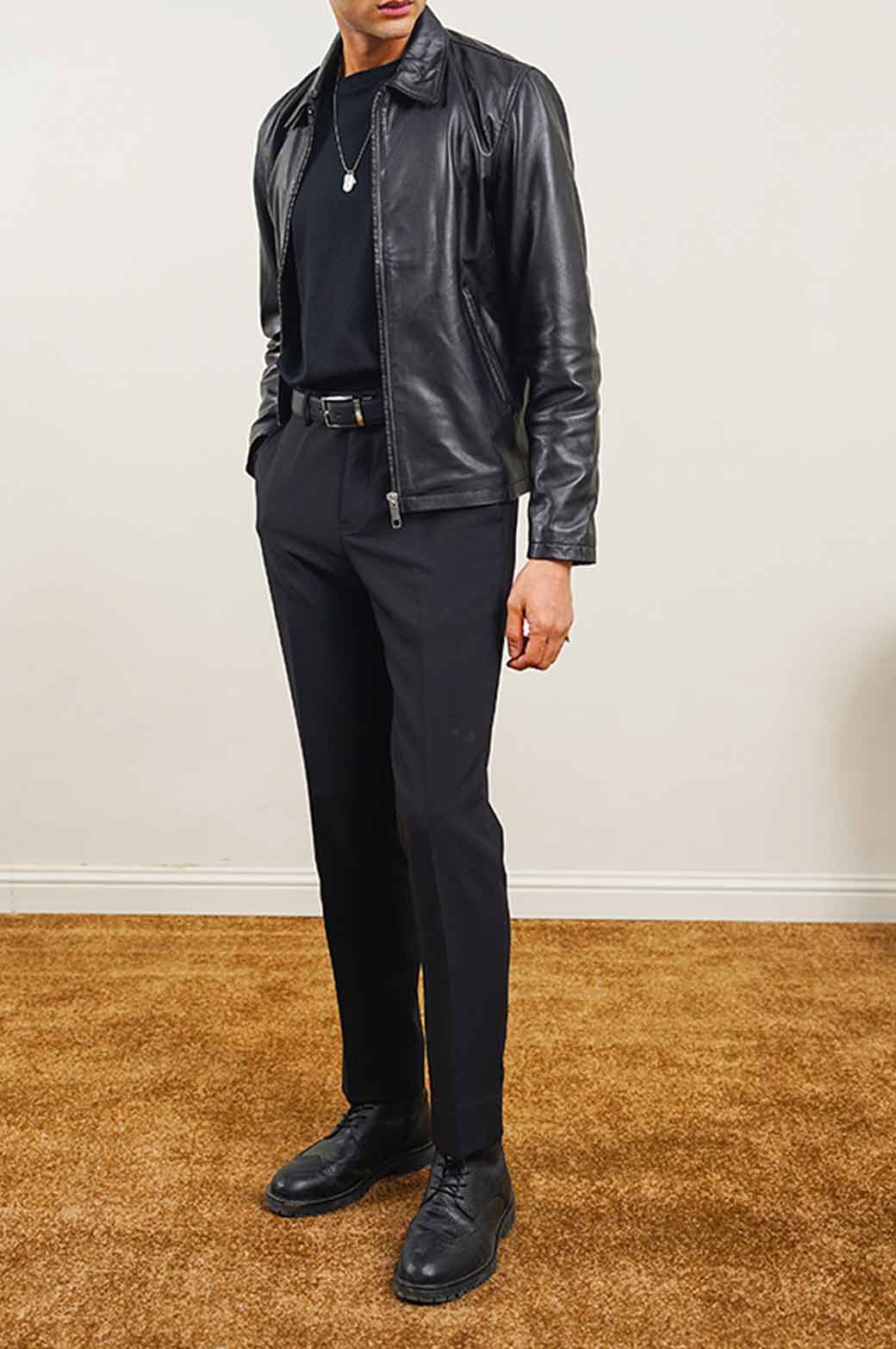 BLACK LEATHER ZIP-UP JACKET