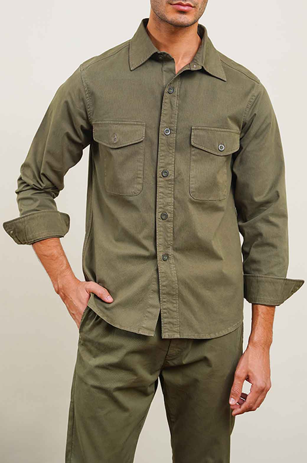 OLIVE OVERSHIRT WITH POCKETS