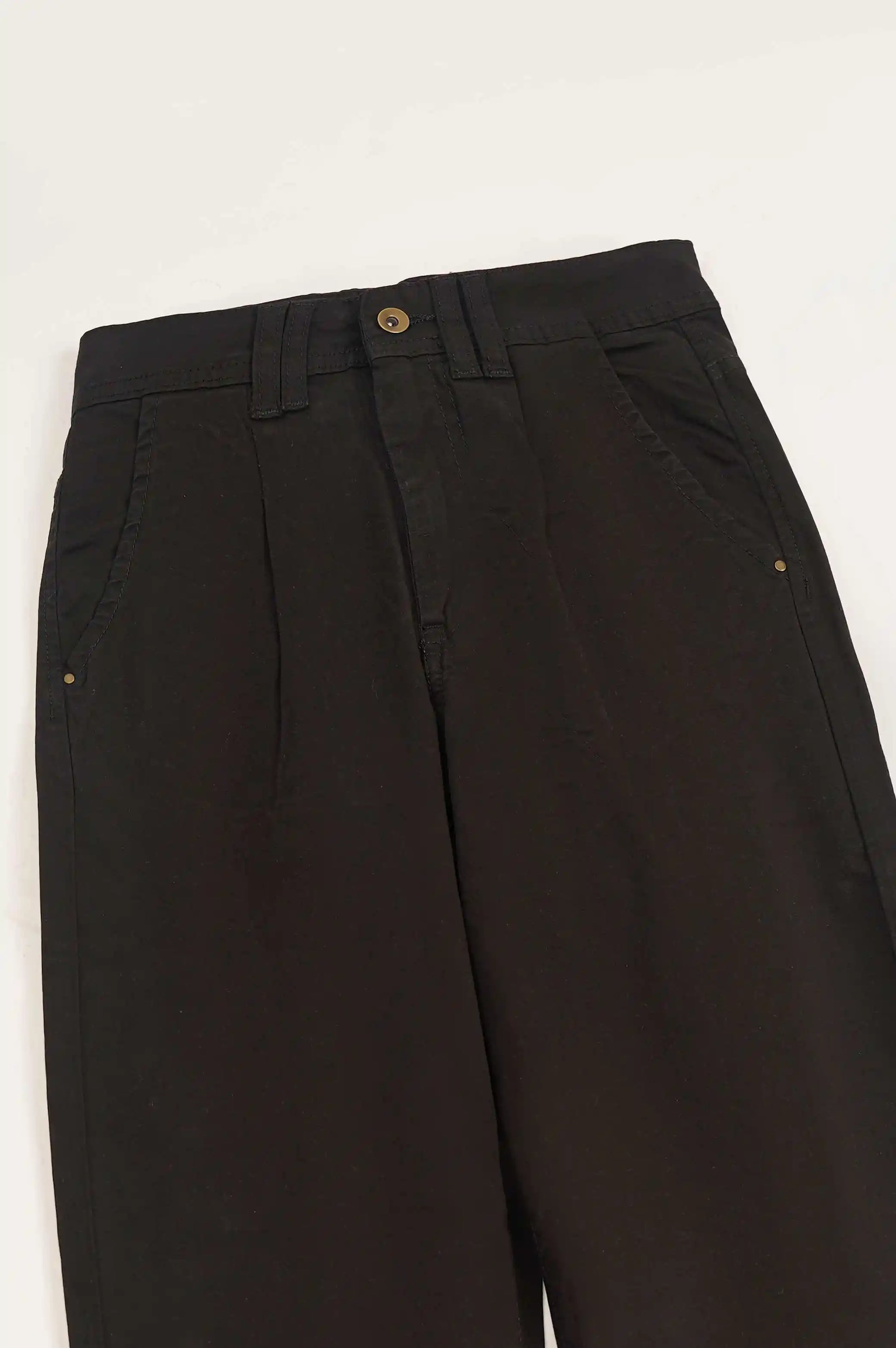 BLACK CHINO PANTS
