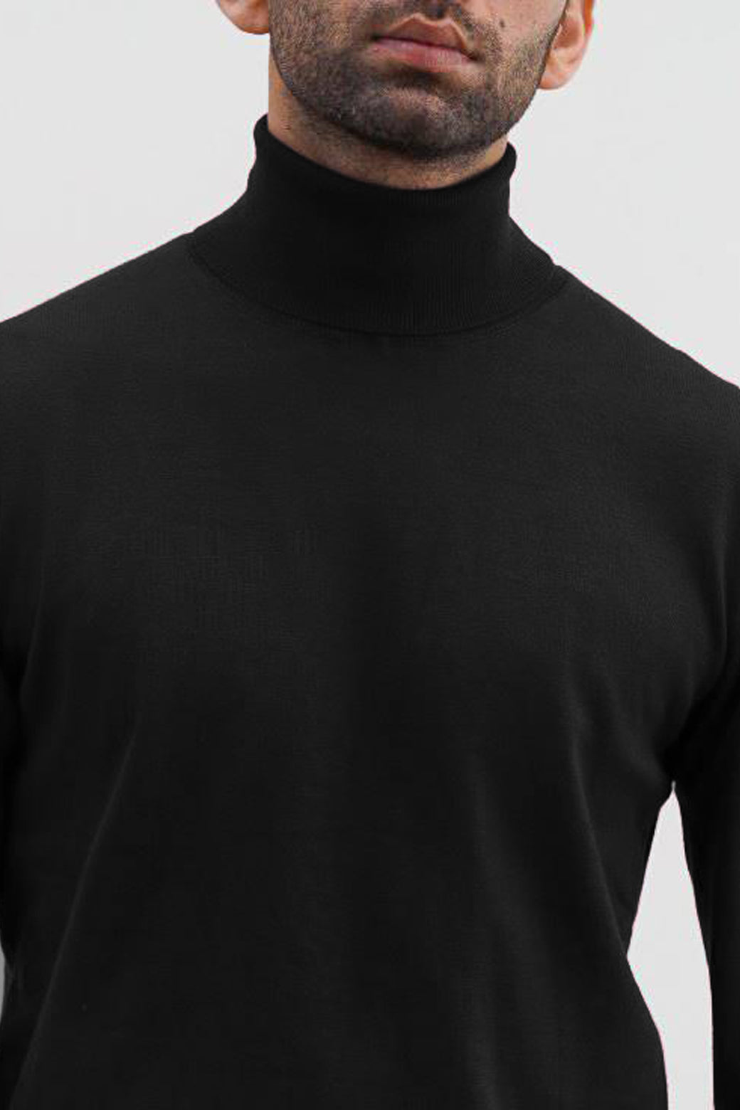 BLACK HIGH NECK SWEATER