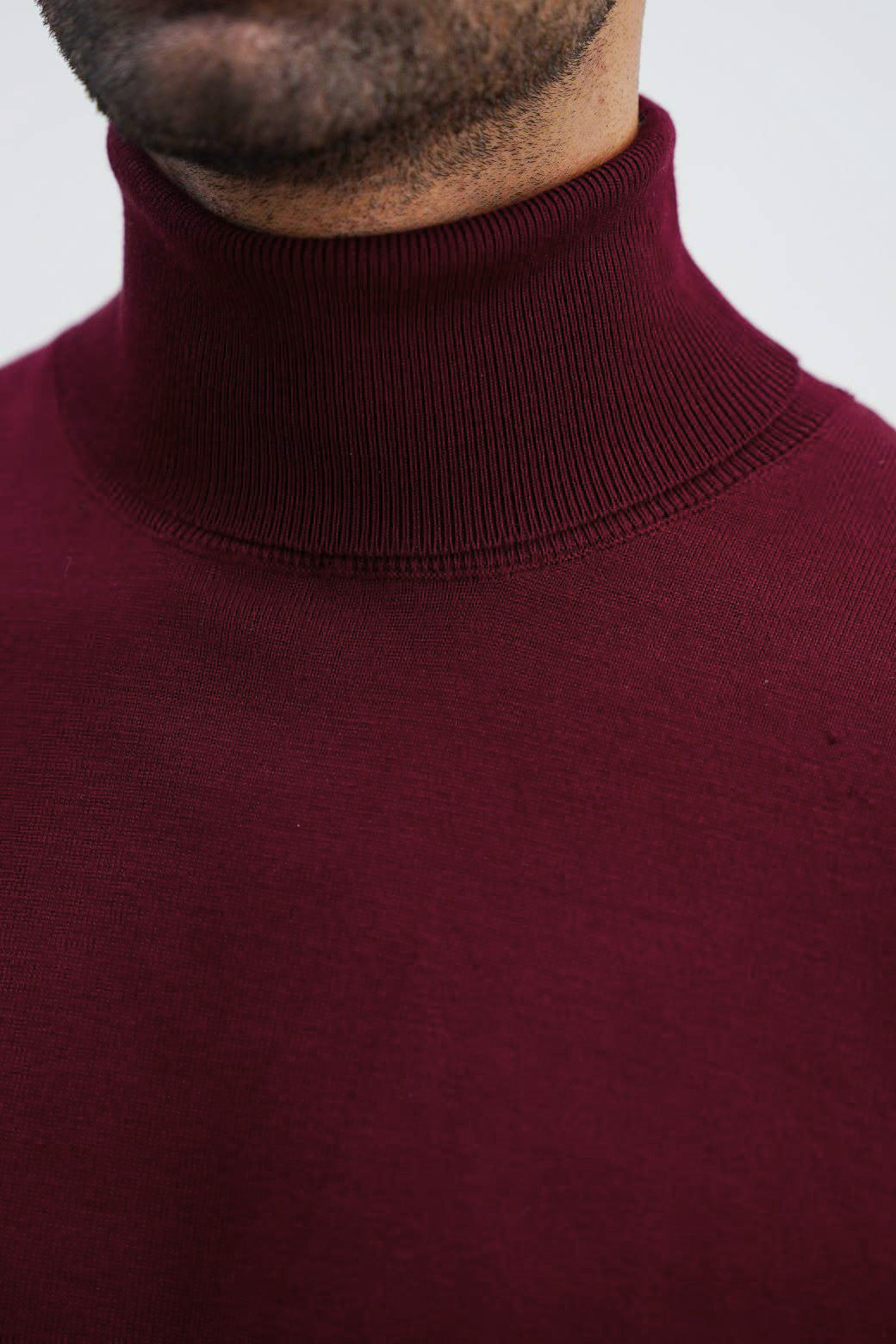 MAROON HIGH NECK SWEATER