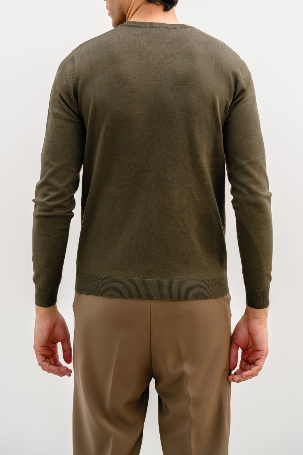 OLIVE CREW NECK SWEATER