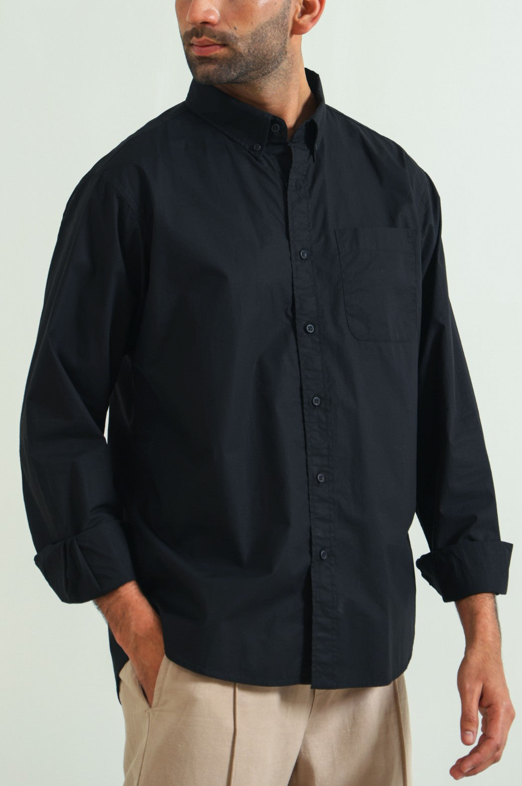 BLACK POPLIN POCKET SHIRT