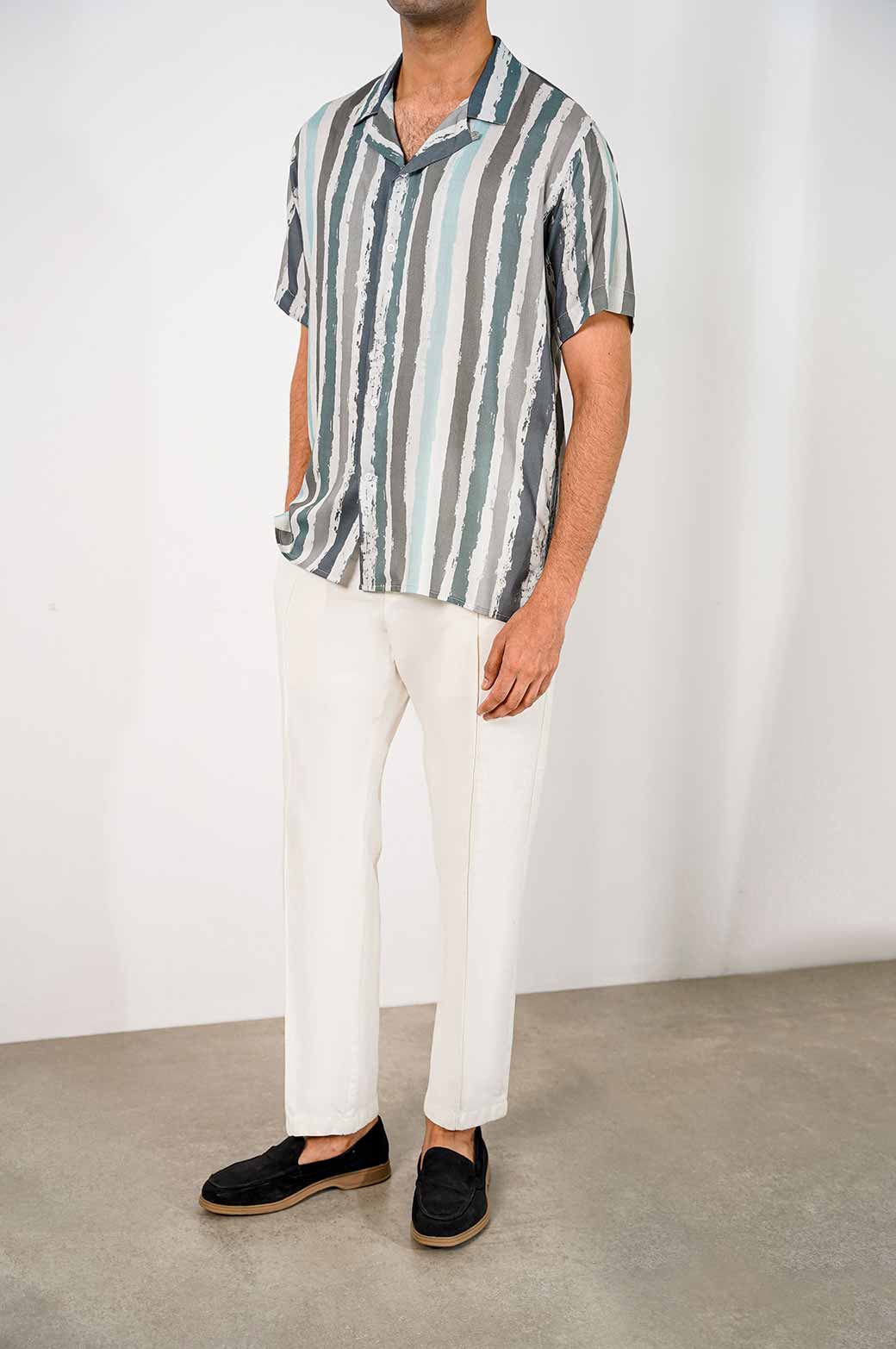 WHITE PRINTED SAFARI SHIRT