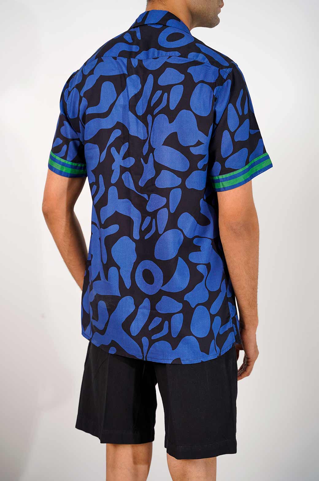 BLACK PRINTED SAFARI SHIRT