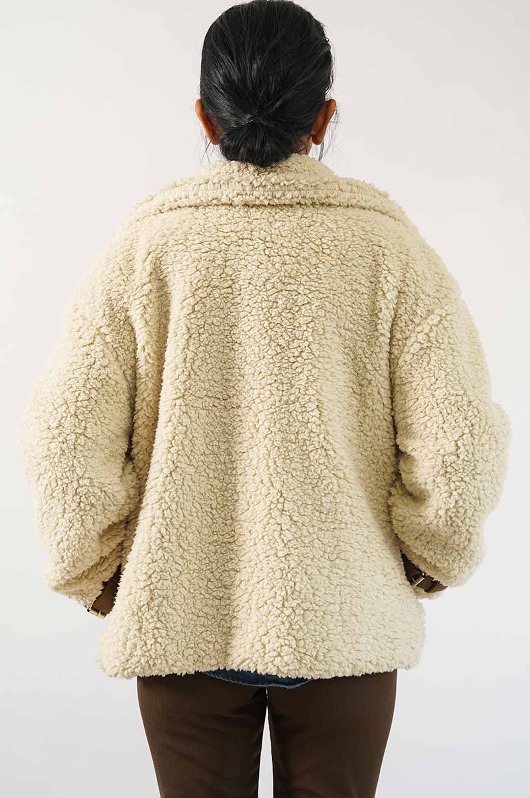 OFF WHITE SOFT SHEARLING JACKET