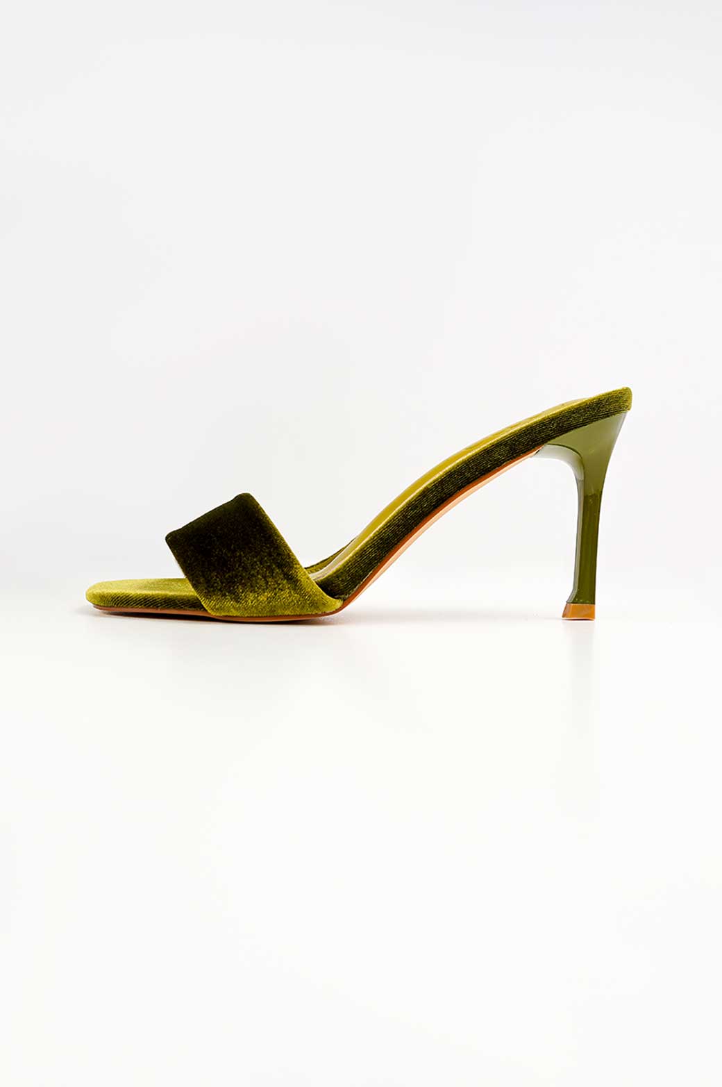 OLIVE PLUSH HIGH HEEL