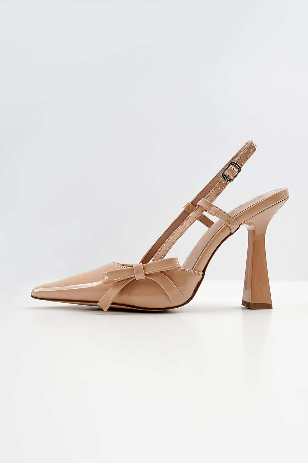 BEIGE PATENT BOW SLINGBACK