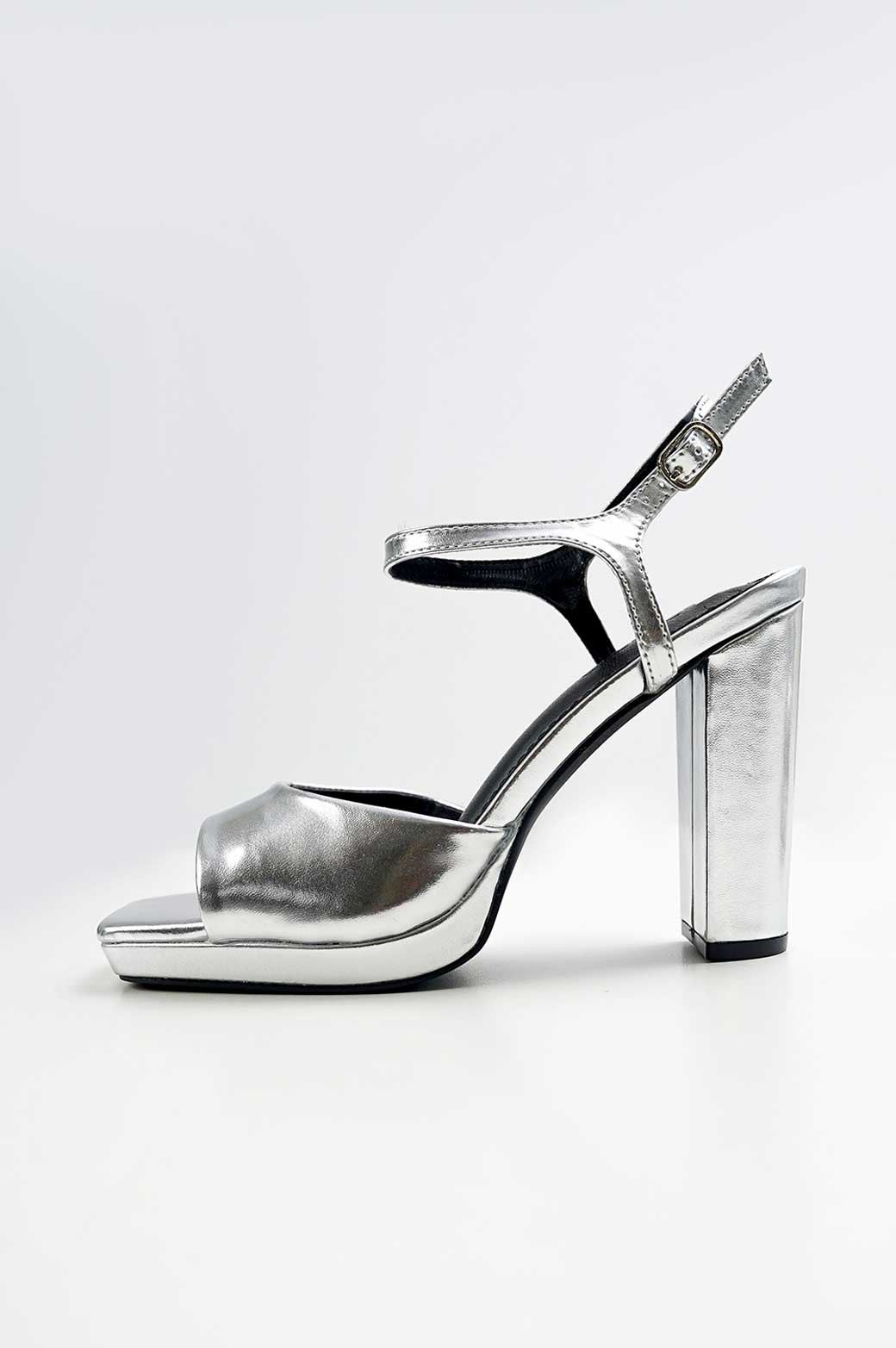 SILVER PLATFORM BLOCK HEEL