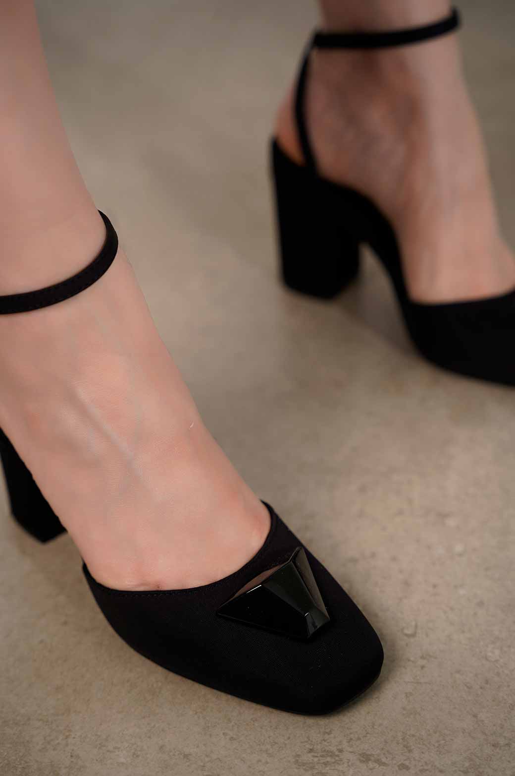 Champagne HERUV Studded Block Heel Platform Sandals | i The Label – I The  Label