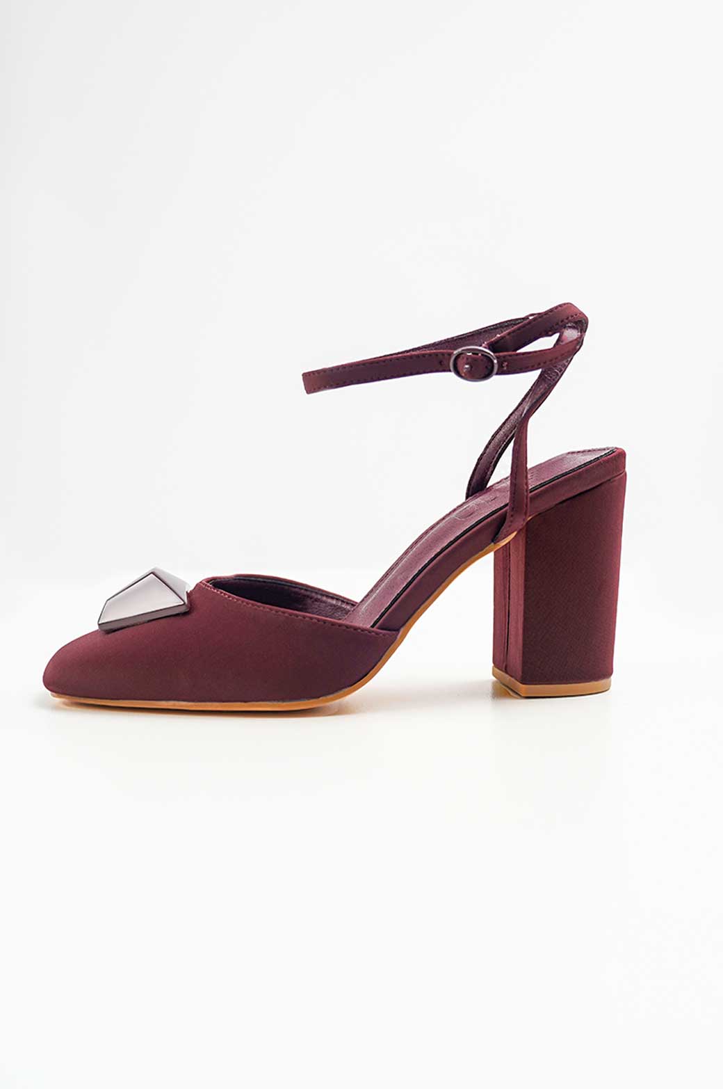 MAROON STUDDED BLOCK HEEL