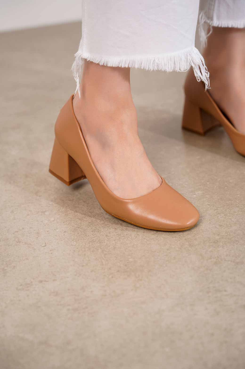 Buy Sofia Beige Women's Casual Block Heel Sandals Online At Tresmode