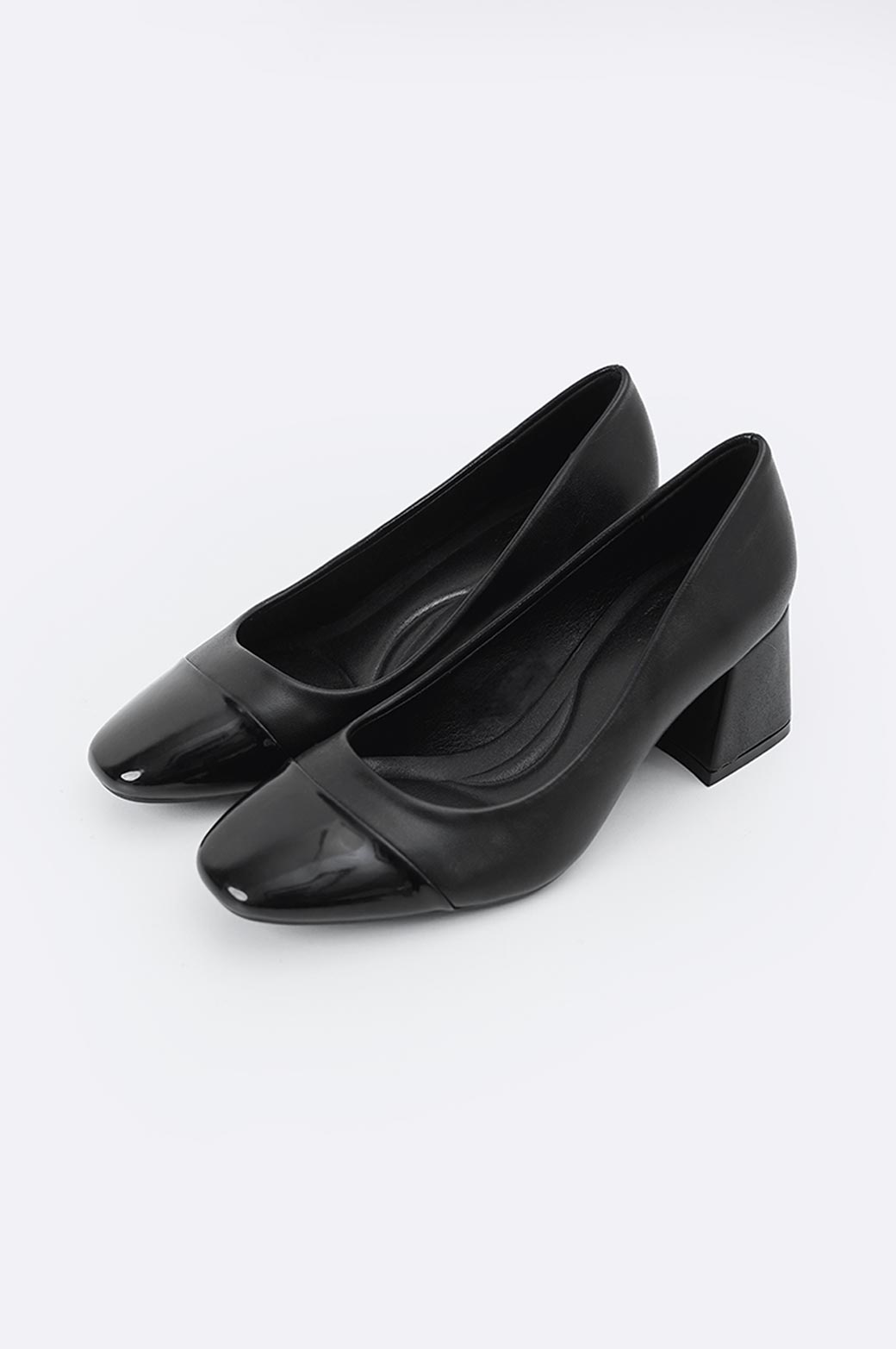 BLACK MONOCHROME BLOCK HEEL