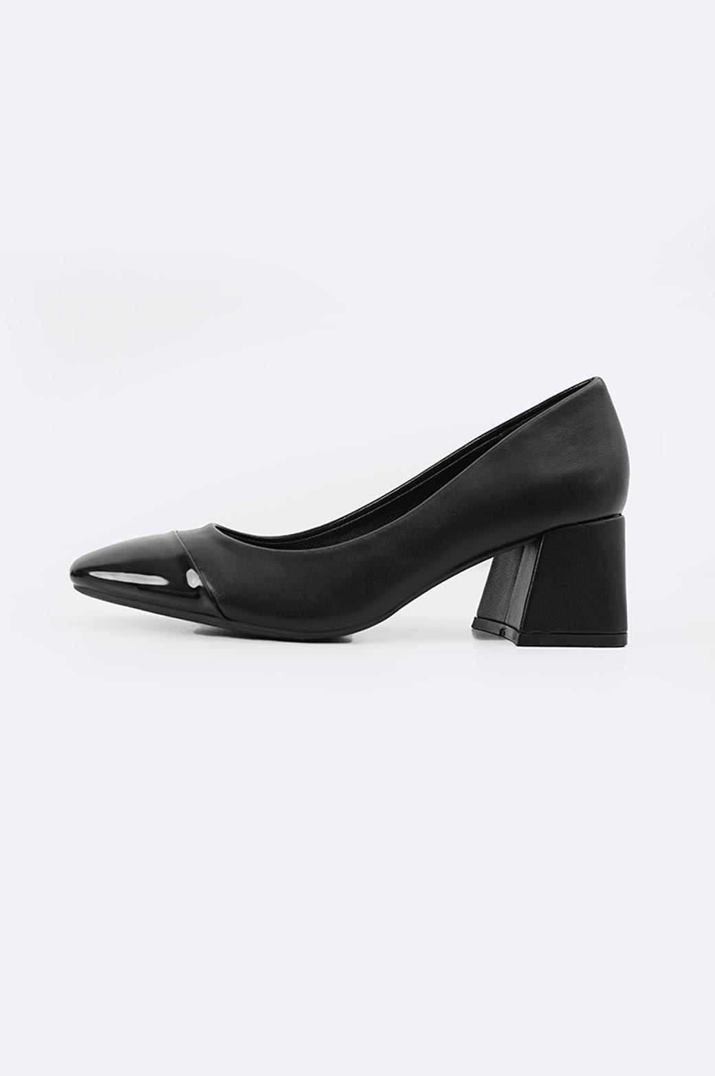 BLACK MONOCHROME BLOCK HEEL