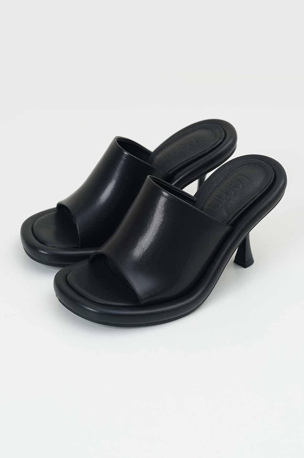 BLACK BUMPER HEELED SLIDE
