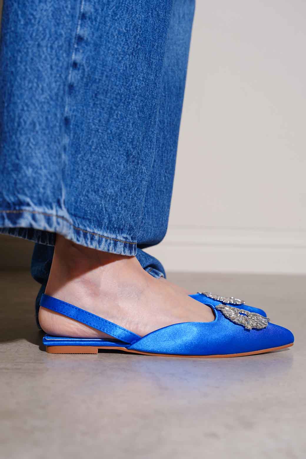 BLUE EMBELLISHED PUMPS