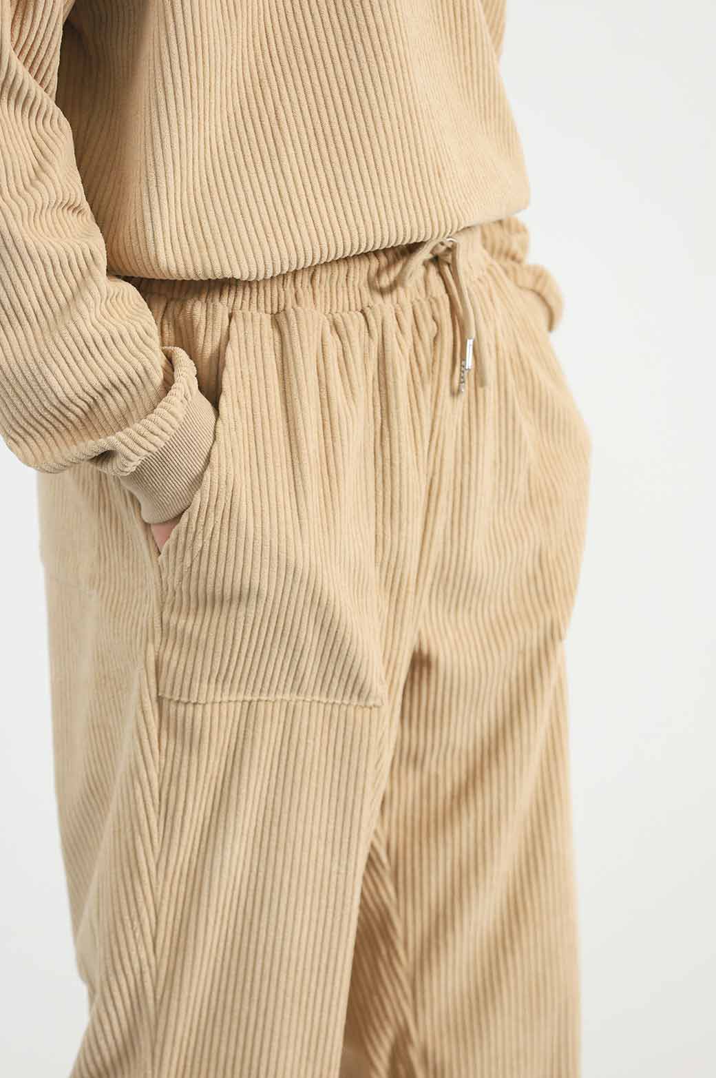 CAMEL RIBBED KNIT TROUSER