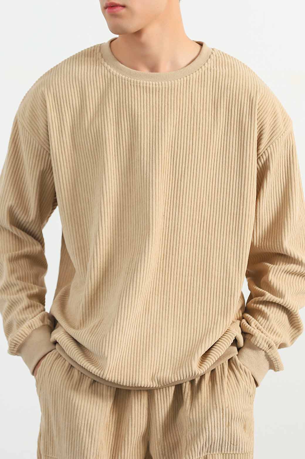 CAMEL RIBBED KNIT SWEATER