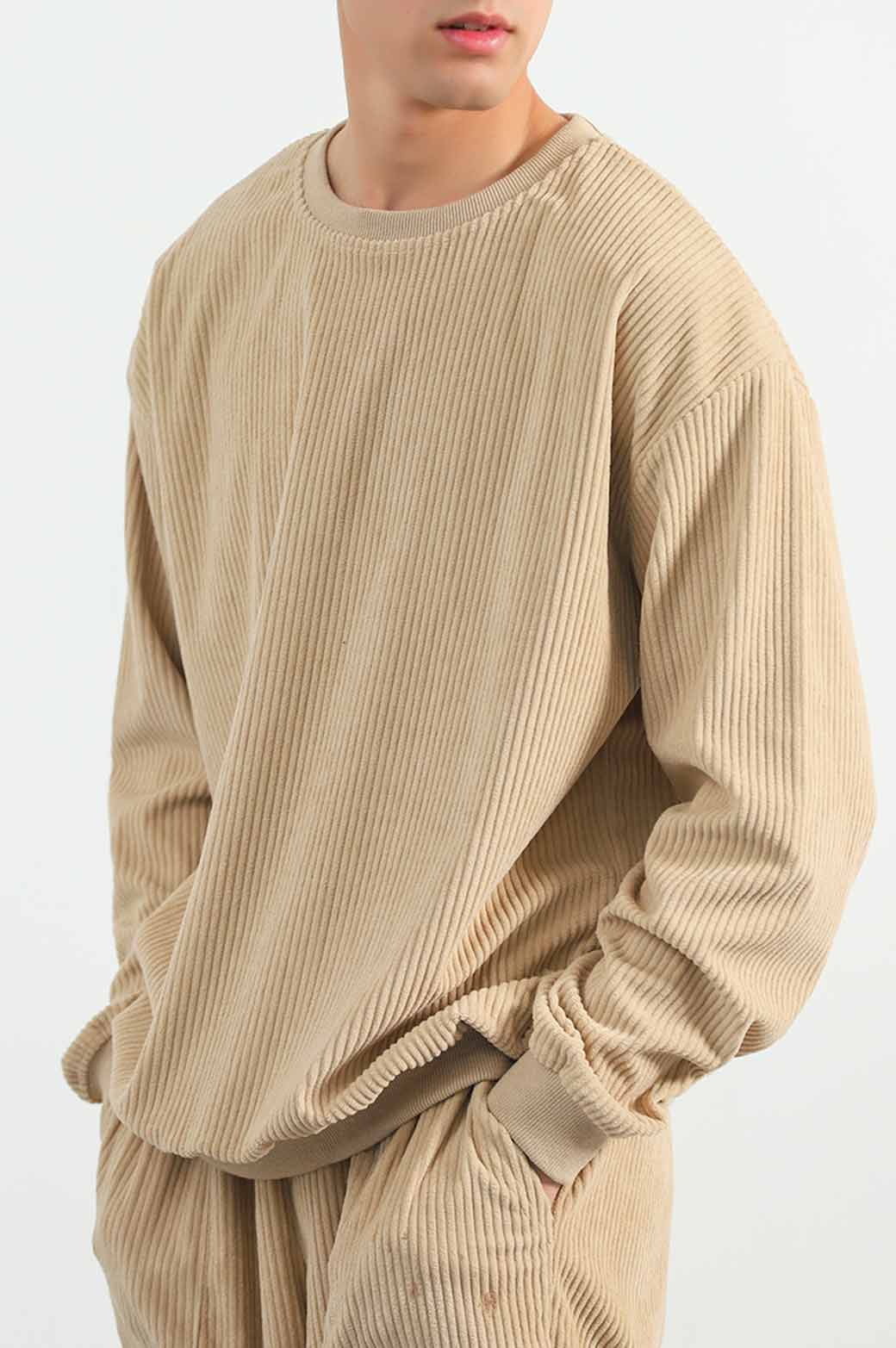 CAMEL RIBBED KNIT SWEATER
