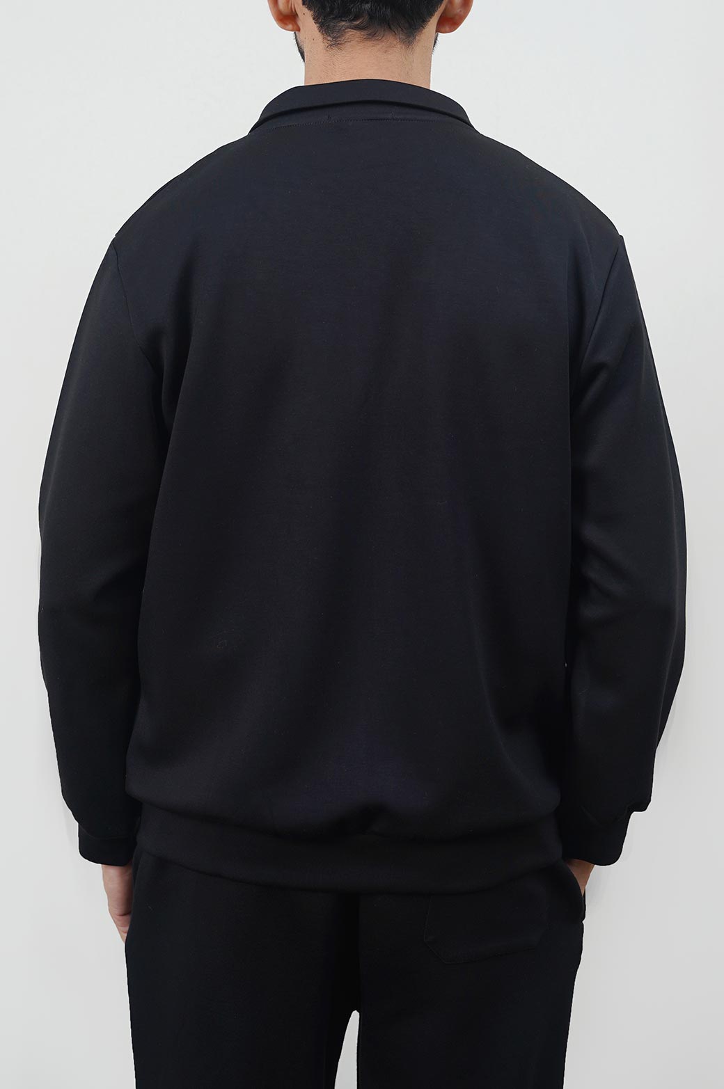 BLACK BASIC ZIPPER JACKET