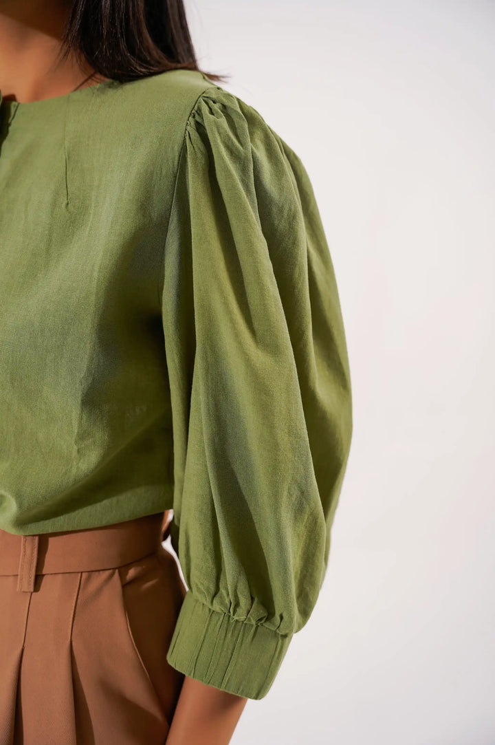 GREEN BUTTON DOWN BLOUSE