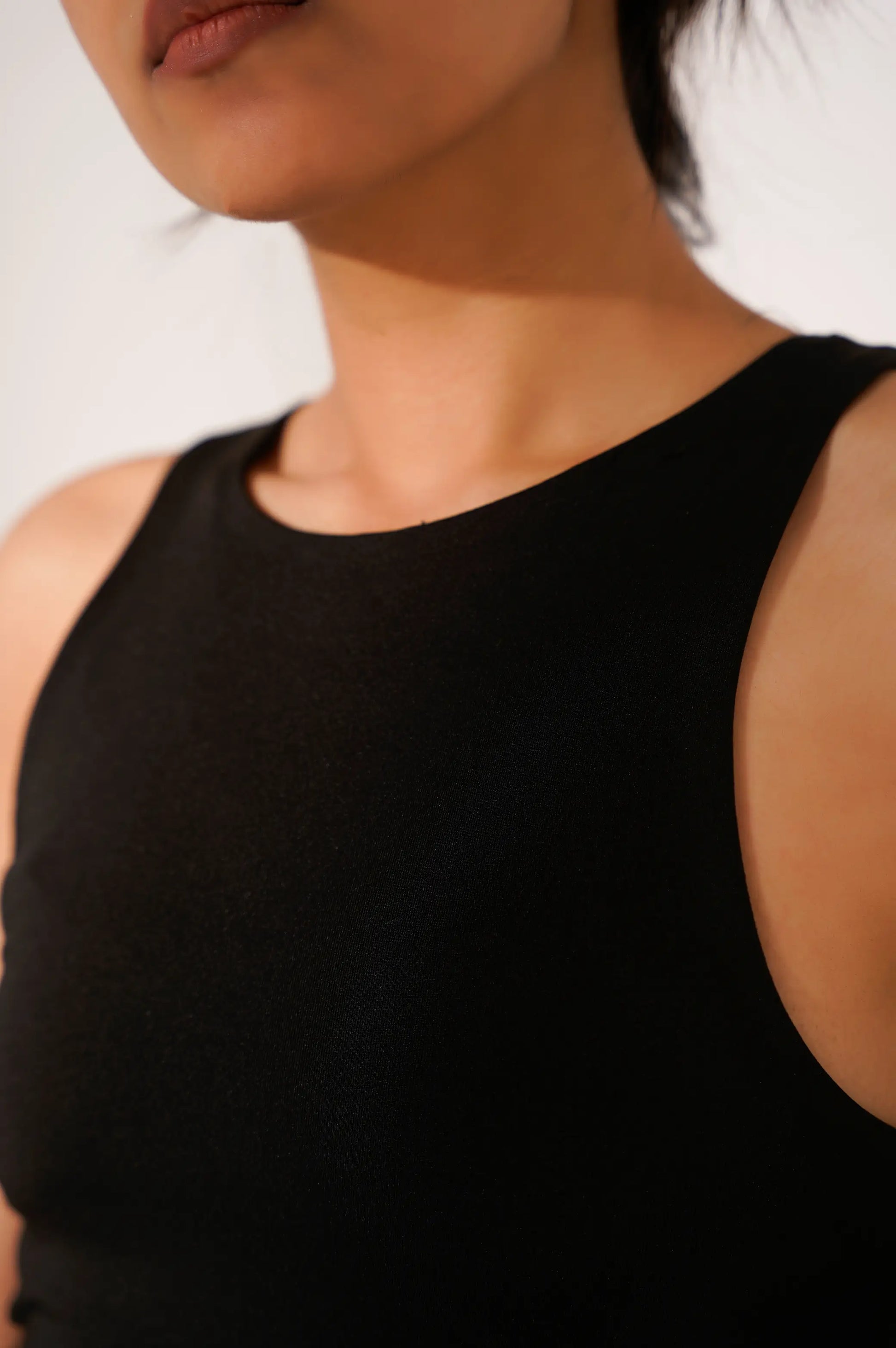 BLACK BASIC BODYSUIT