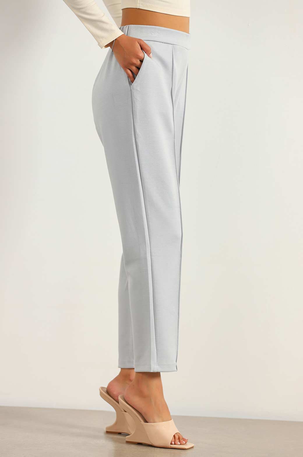 LIGHT BLUE STRAIGHT EASY SLACKS