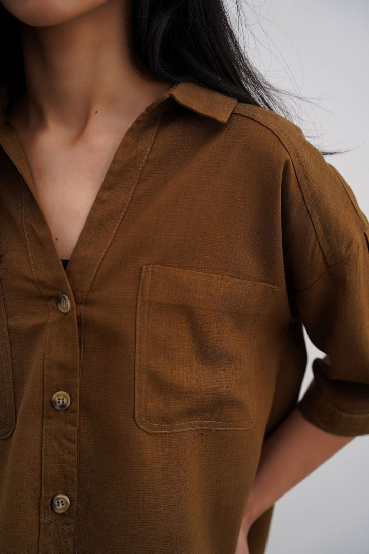 CROPPED BUTTON DOWN