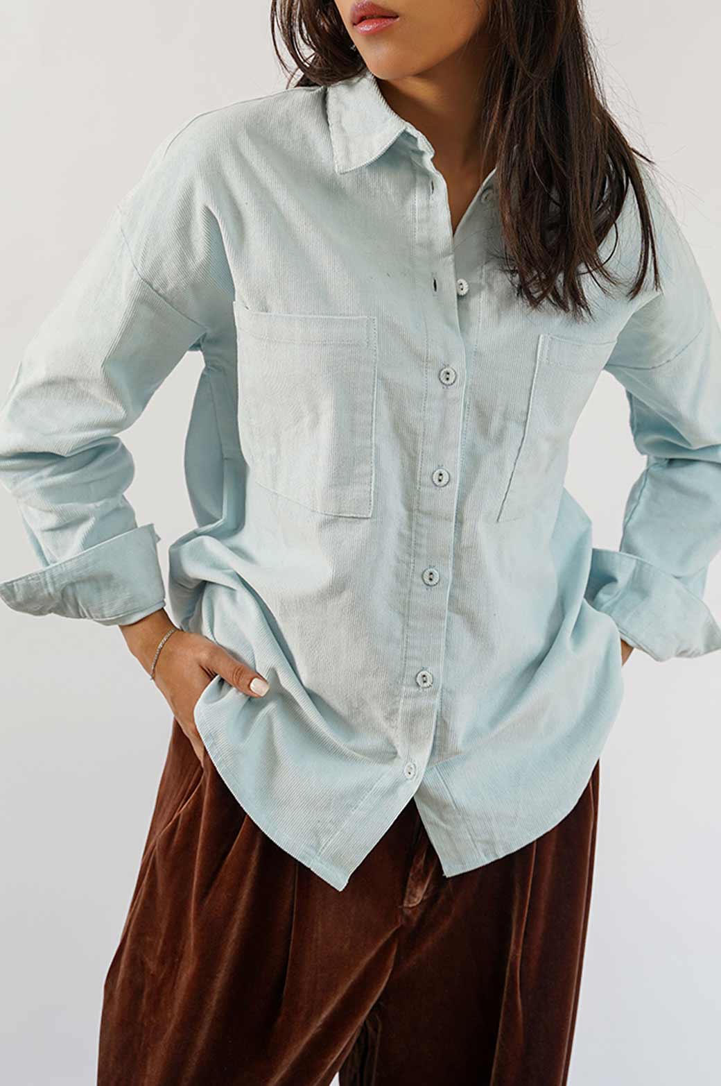 BLUE CORDUROY BUTTON DOWN