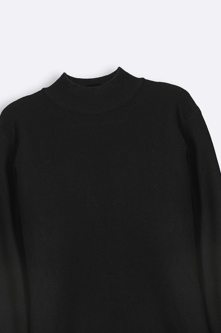 BLACK LUXURY HIGH CREW SWEATER