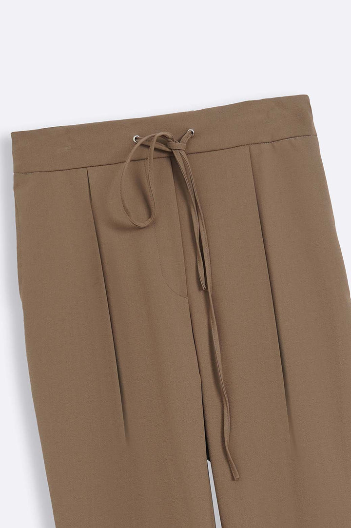 KHAKI DRAWSTRING TAILORED PANTS