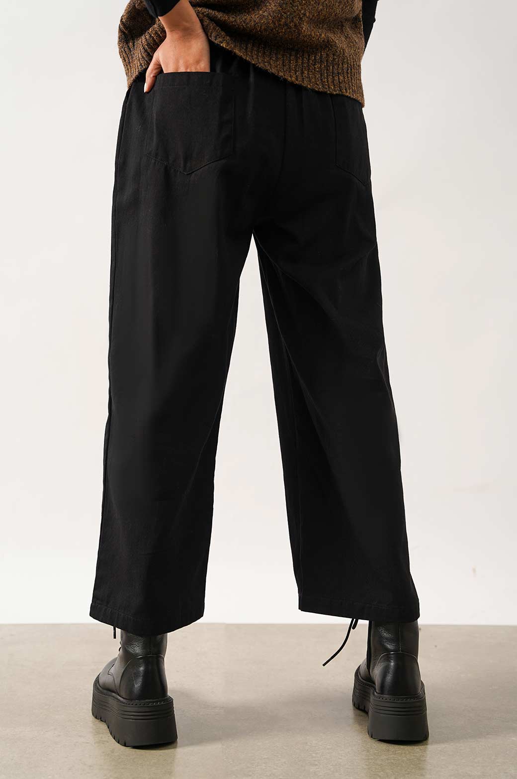 BLACK TAILORED WIDE PANT