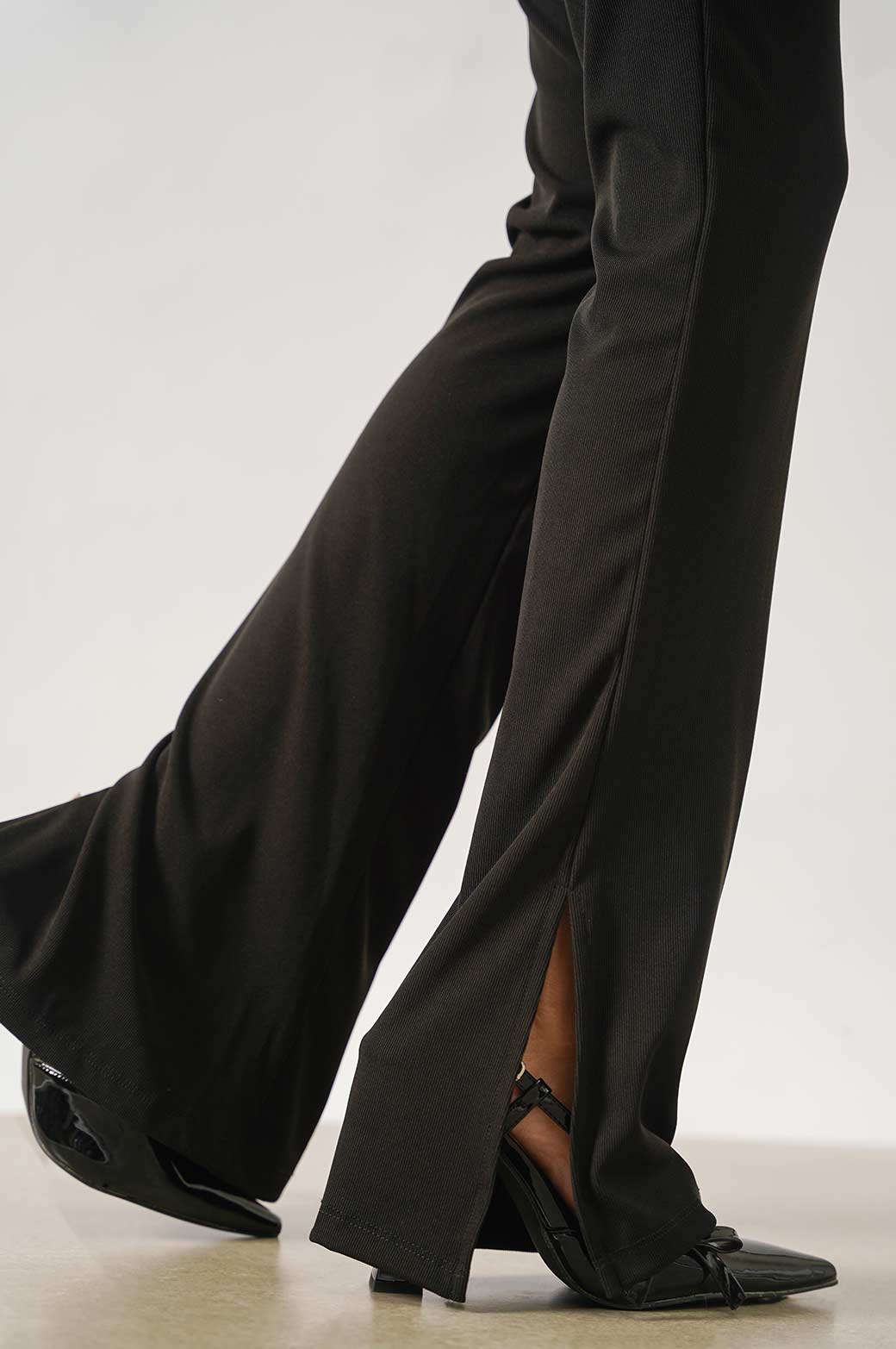 BLACK SLINKY EVENING SLACKS