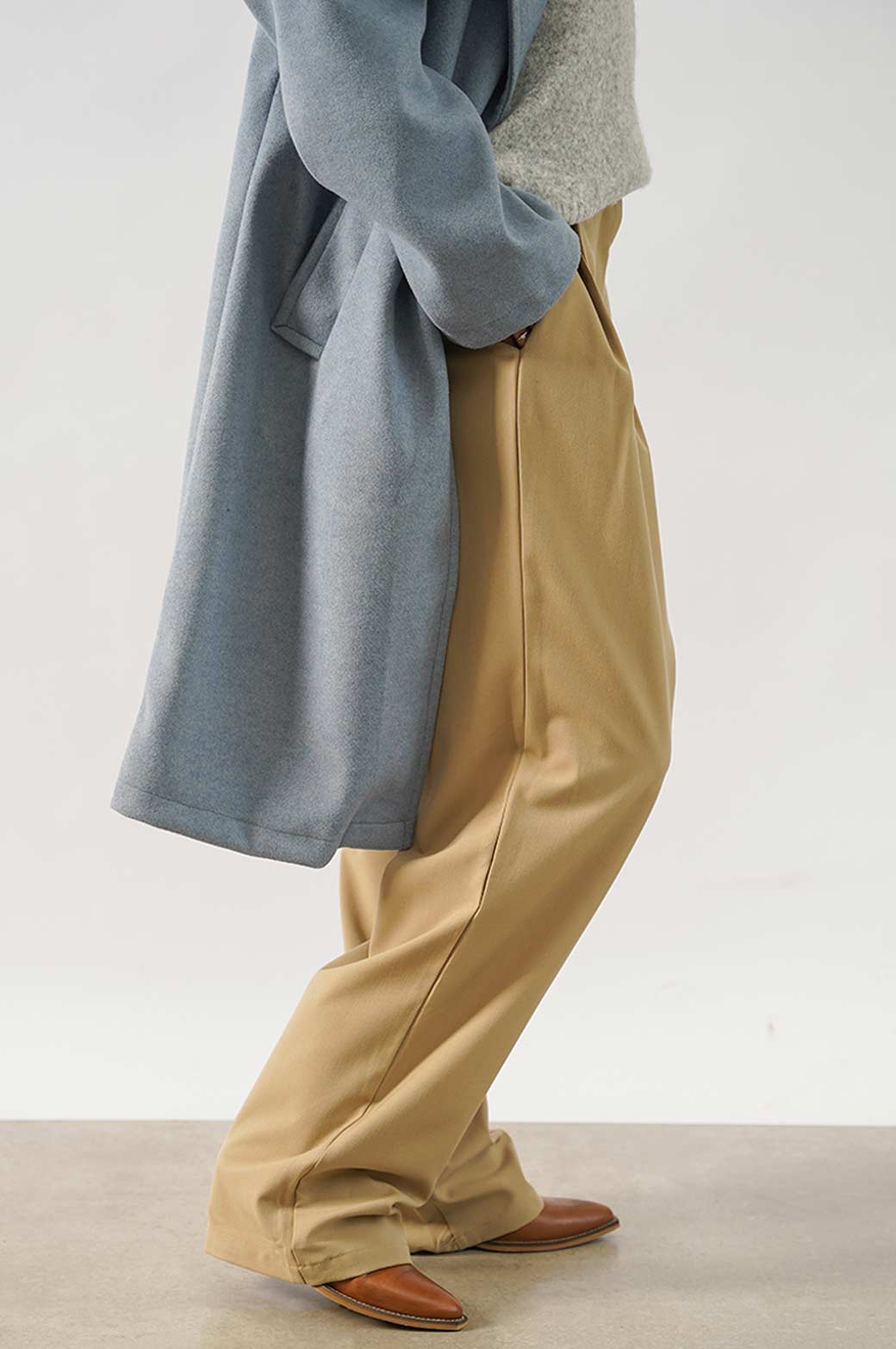 BEIGE TAILORED OVERSIZED PANT
