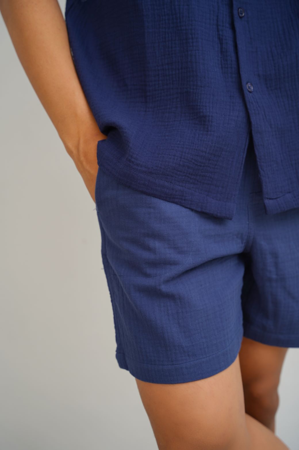 NAVY MUSLIN SHORTS