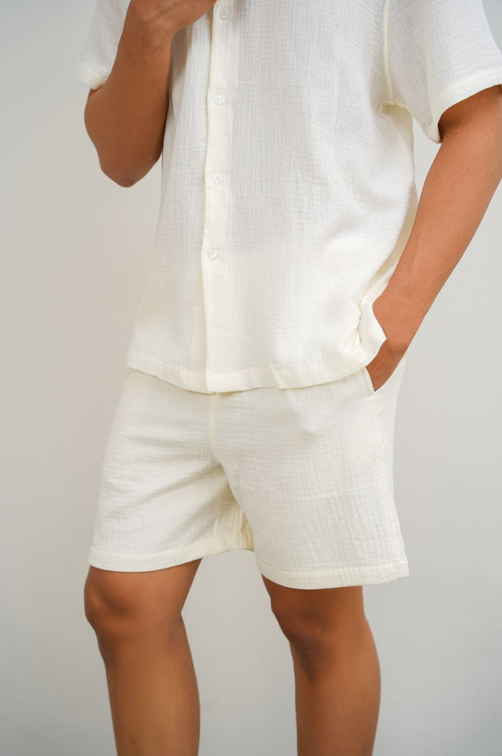 OFF WHITE MUSLIN SHORTS