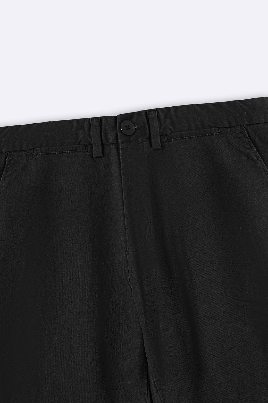 BLACK BASIC CHINO SHORTS