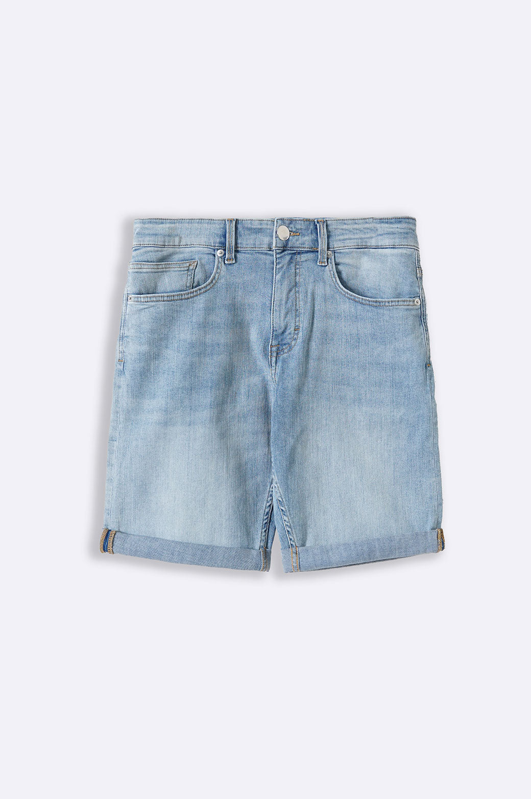 LIGHT BLUE BASIC DENIM SHORTS