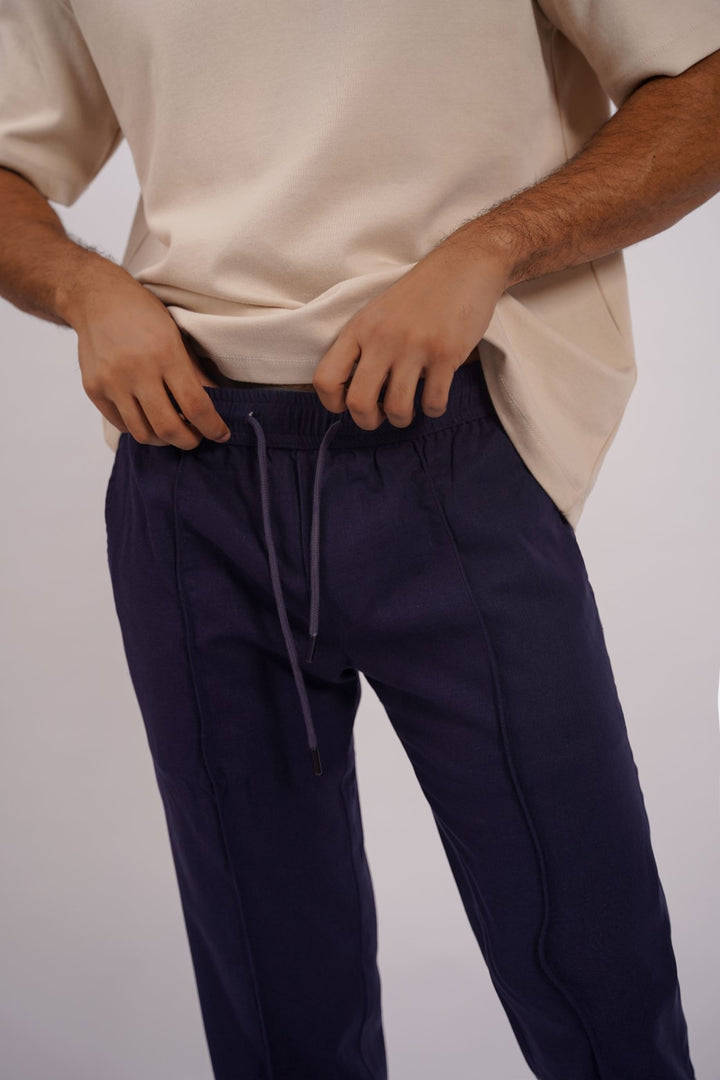 NAVY LINEN TAPERED PANTS