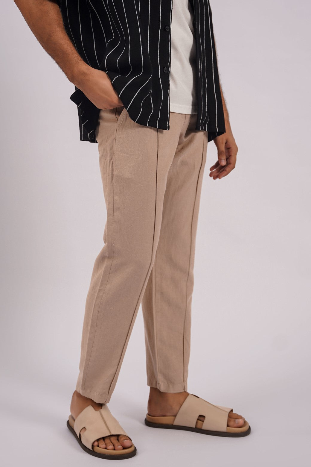 TAUPE LINEN TAPERED PANTS