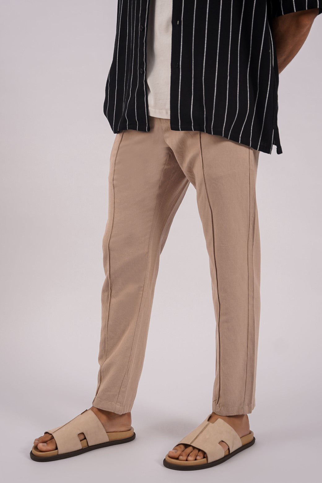 TAUPE LINEN TAPERED PANTS