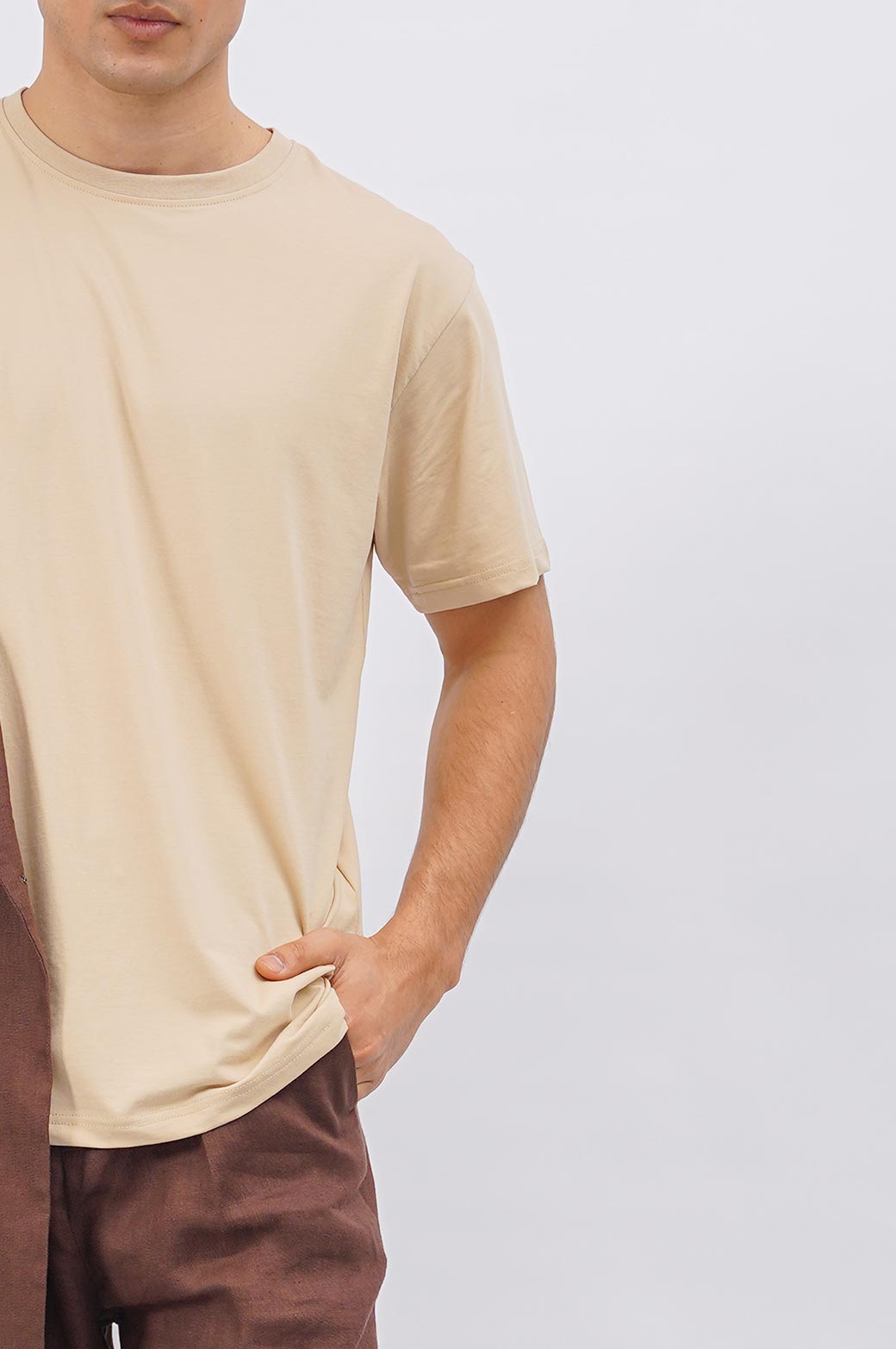 BEIGE ROUND NECK T-SHIRT