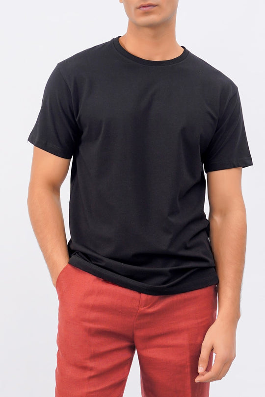BLACK ROUND NECK T-SHIRT