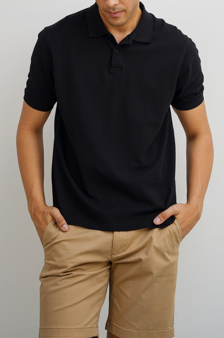 BLACK KNITTED POLO