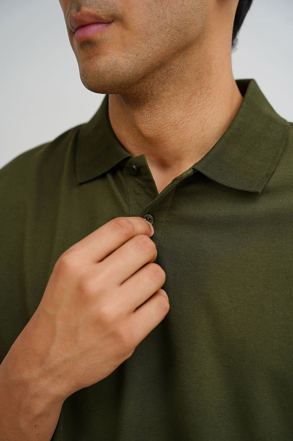 DARK OLIVE KNITTED POLO