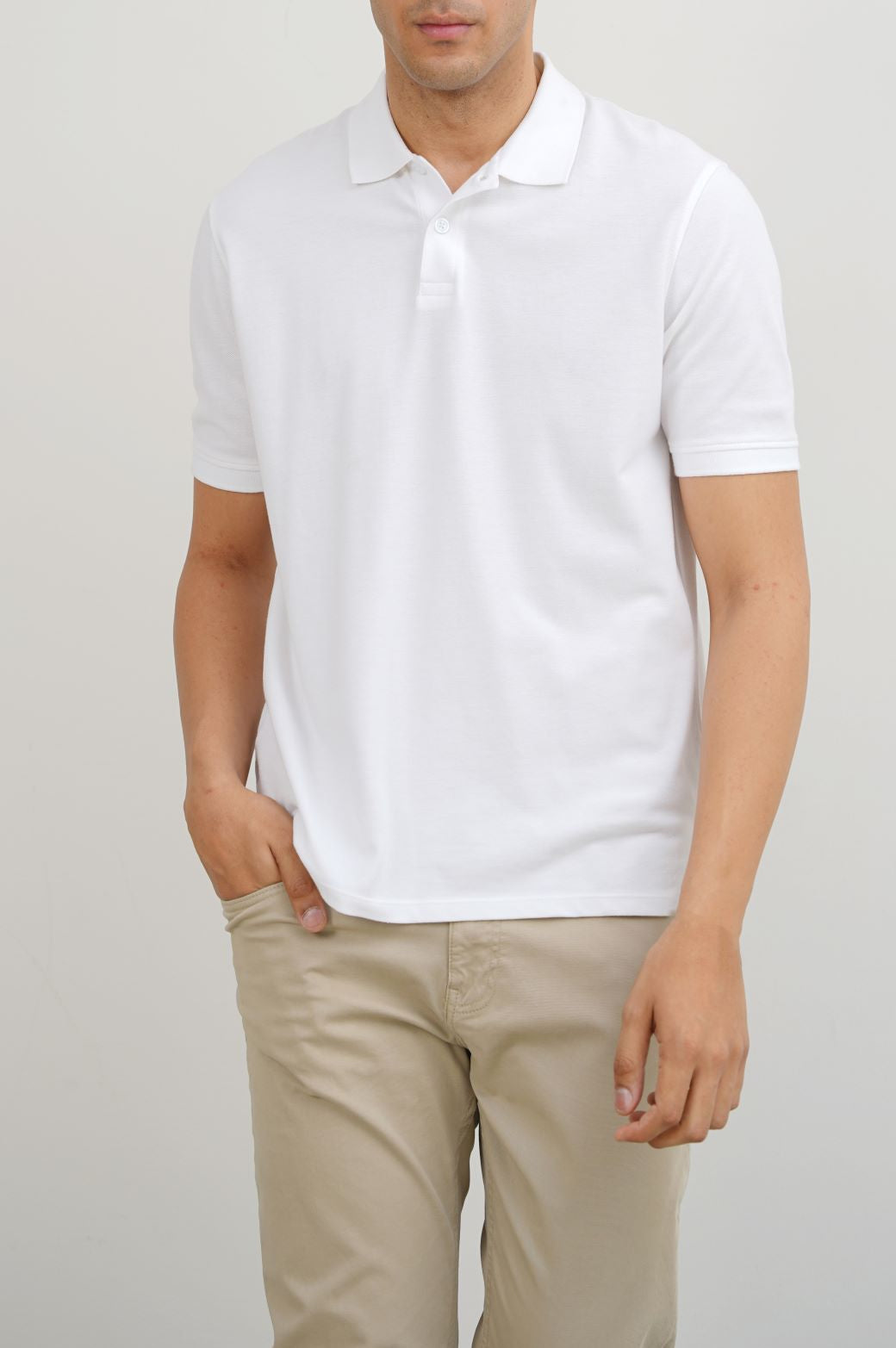 WHITE KNITTED POLO