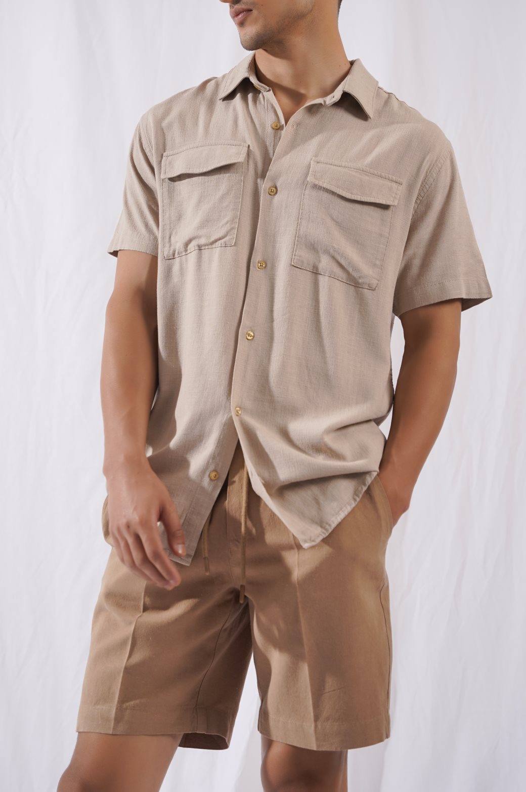 BEIGE BUTTON DOWN SHIRT